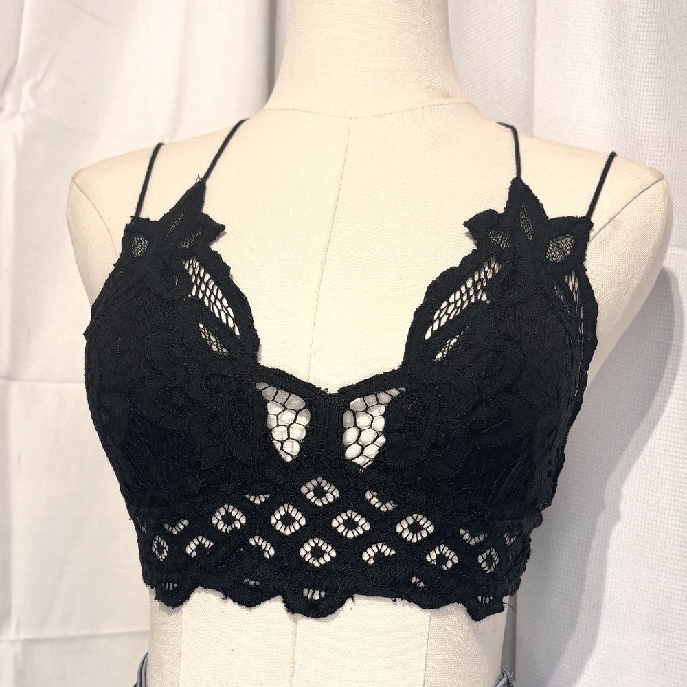(SALE 3/$20) Free People Adella Bralette Size XS - Picture 1 of 7